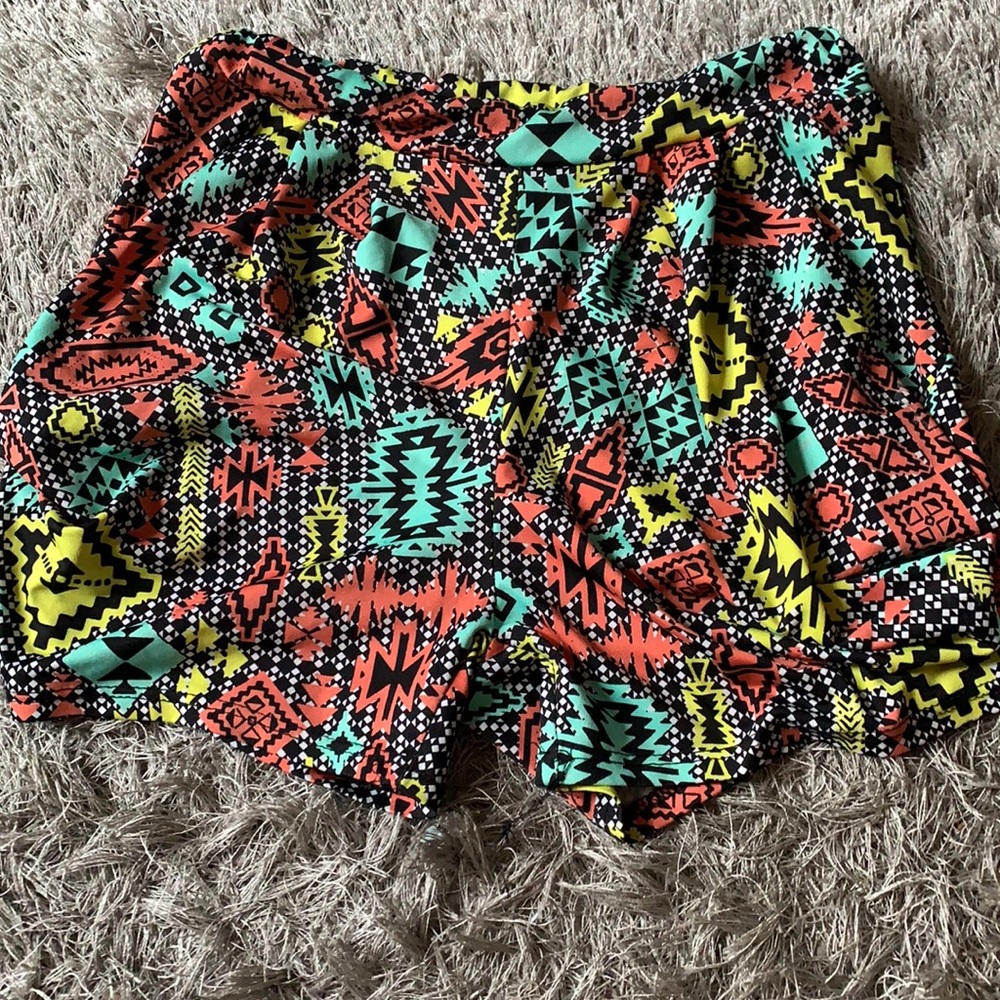 GOT 2 HAV•IT - shorts